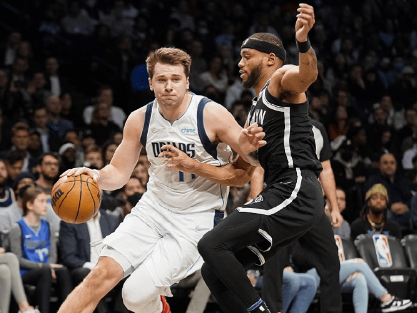 开云棋牌APP下载-包含里尔调整名单今晨阿森纳调整名单以备欧联，夏洛特黄蜂围绕NBA常规赛绝杀压哨瞬间刷屏的词条